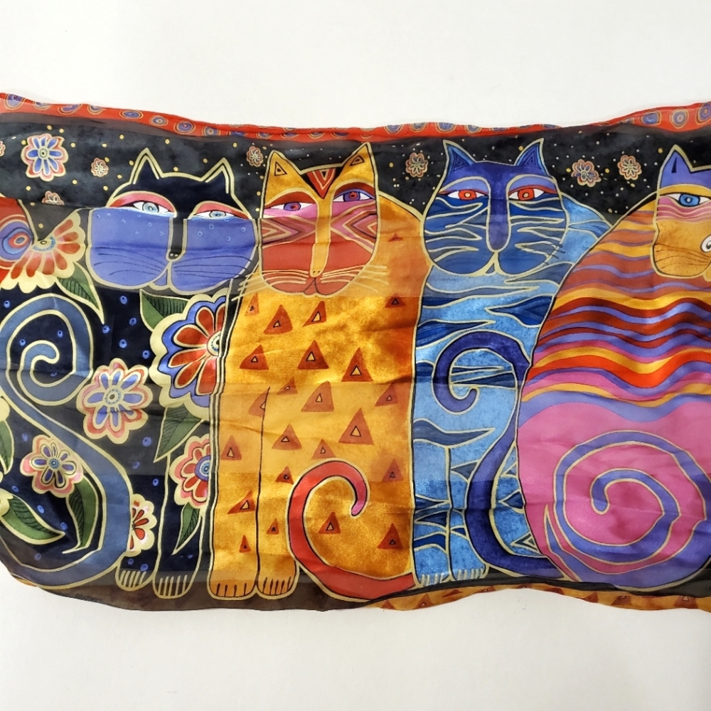 Laurel Burch - Feline Family Portrait - Silk Scarf - Picture 3 of 7